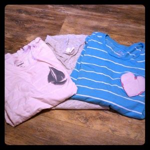 Long sleeve shirts, size Medium